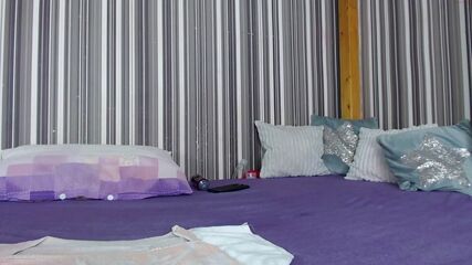 Asian Camgirl Deepthroats